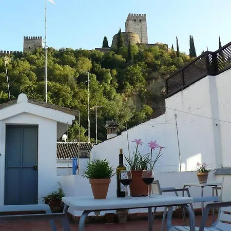 Frente A La Alhambra Apartamento Granada